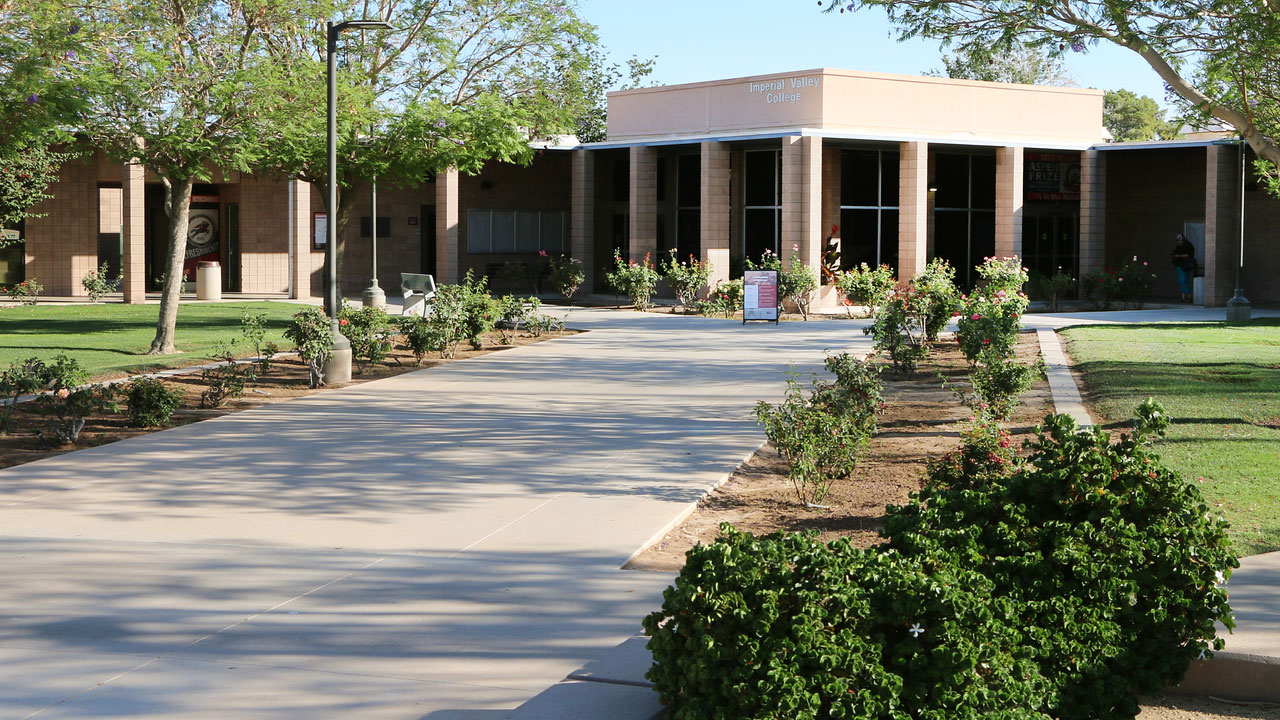 Imperial Valley College building 10